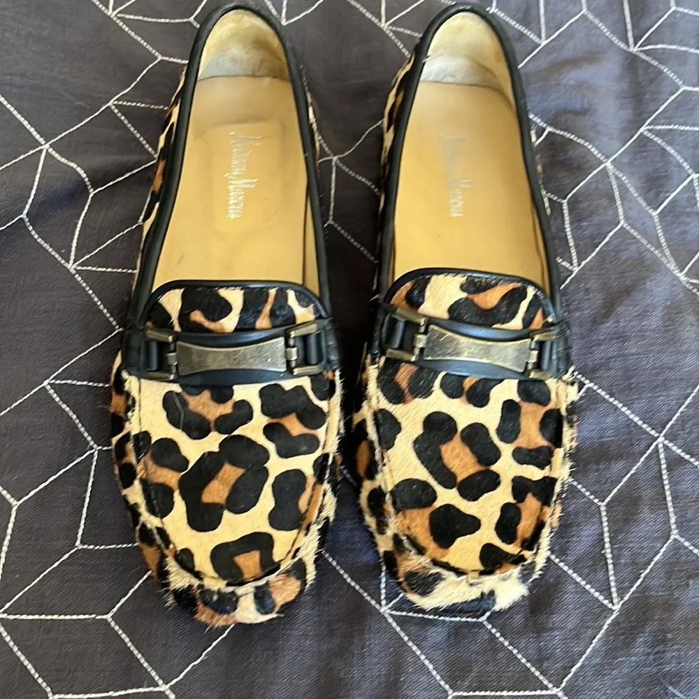 Neiman Marcus driving moccasins - Picture 5 of 5
